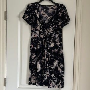 Daisy Fuentes Ladies dress size Medium